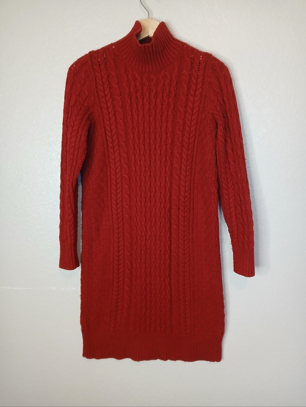Ann Taylor Wool Blend Red Cable Knit Mock Neck Sweater Dress Long Sleeve Size M - Picture 3 of 9